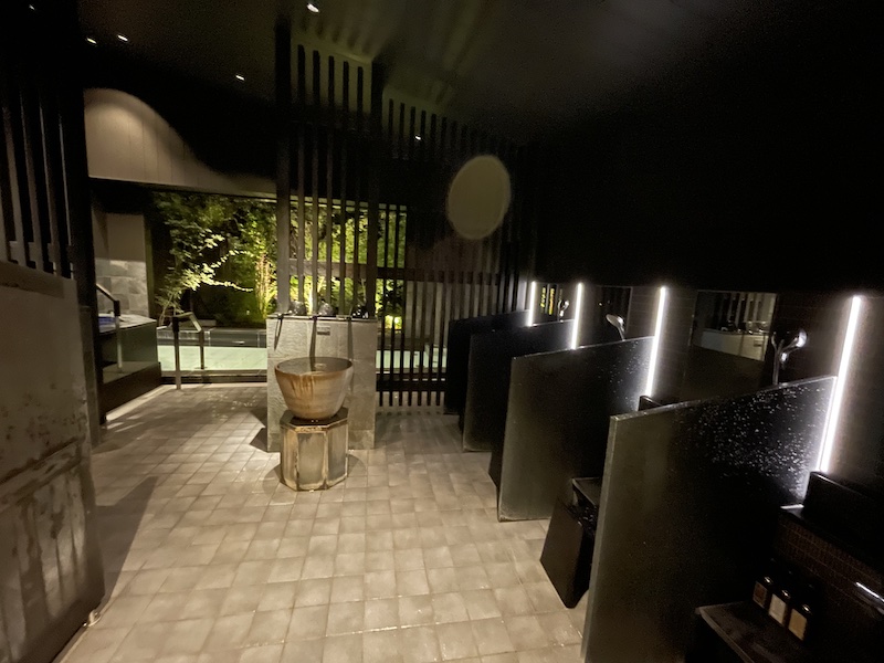 OND HOTELのオープンエアーの大浴場