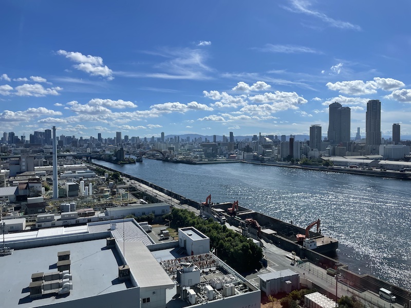 青空と川　大阪