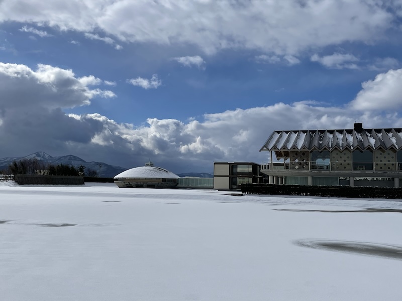 【お客様の声/Customer Feedback】肩まわりを重点的に施術いただき、かなり楽になりました。-The treatment focused on my shoulders, and I felt a lot of relief.